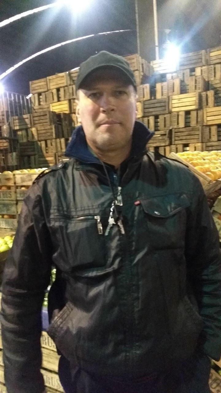  Brantford,   Vitalii, 53 ,     , c , 