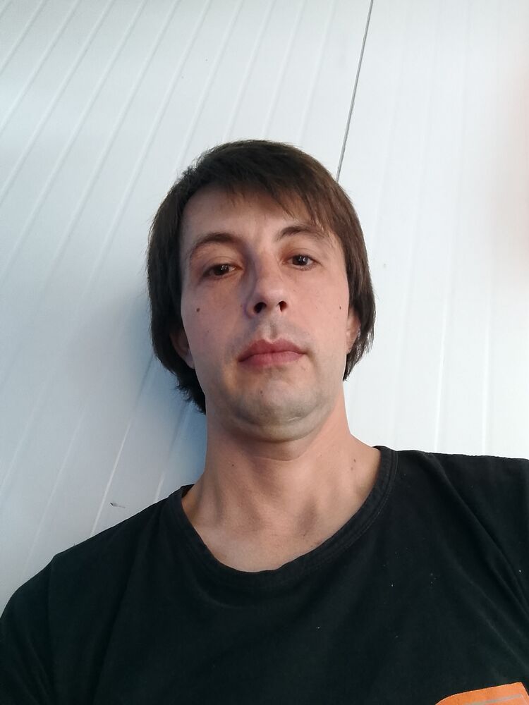  44377892  , 35 ,    