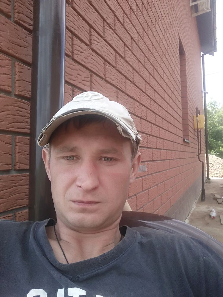  35272902  , 32 ,    