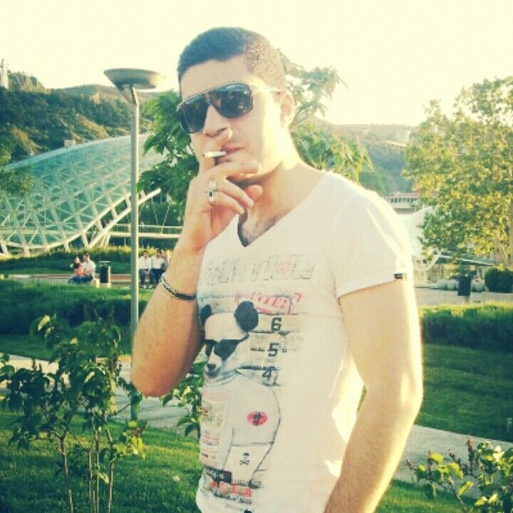  4399092  AZIK, 37 ,    