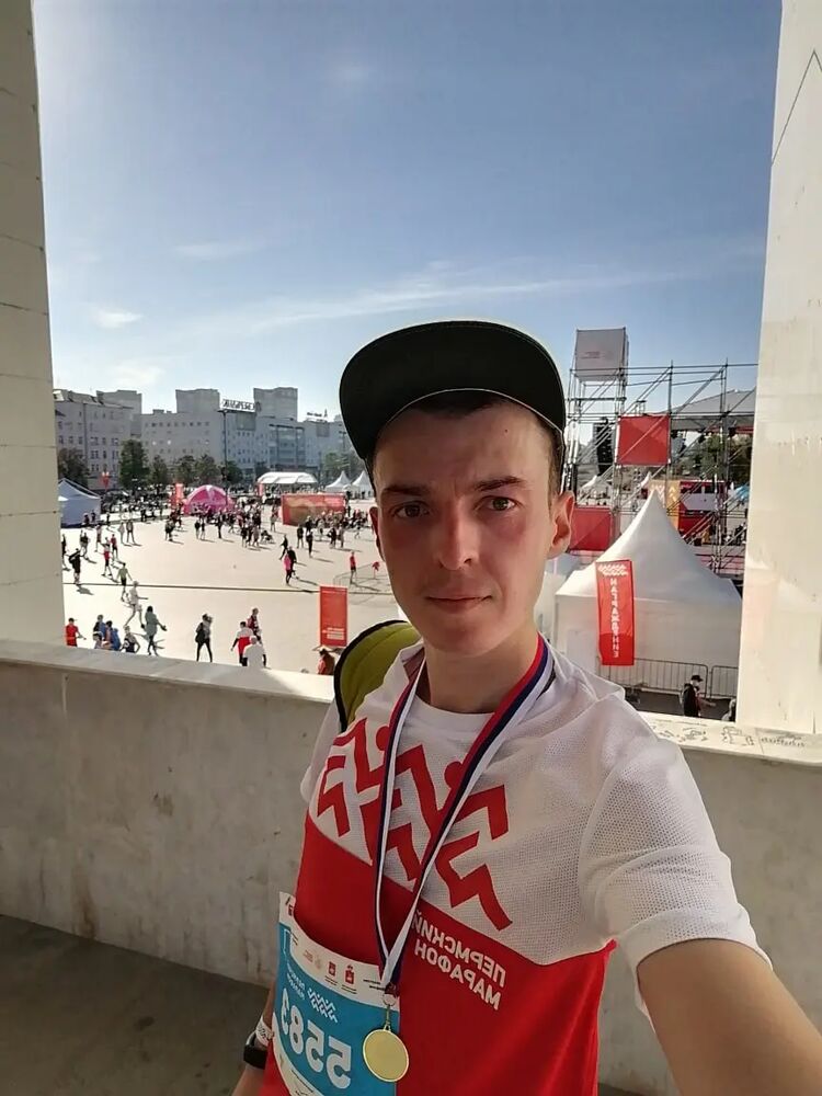  28098452  , 33 ,    