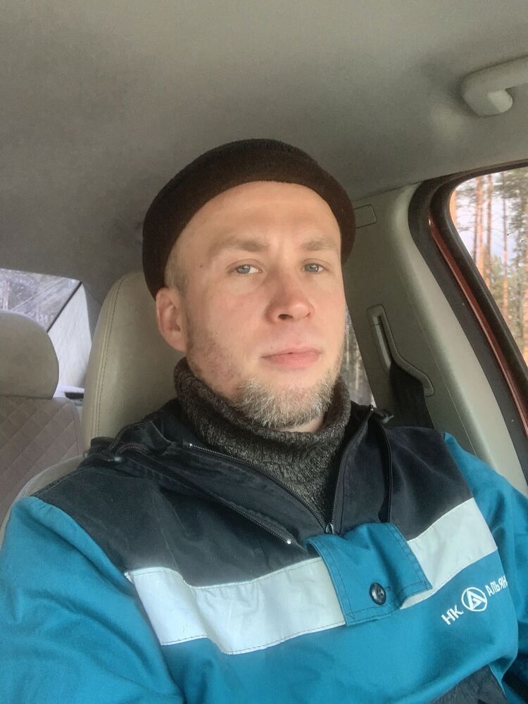  44821172  , 33 ,    