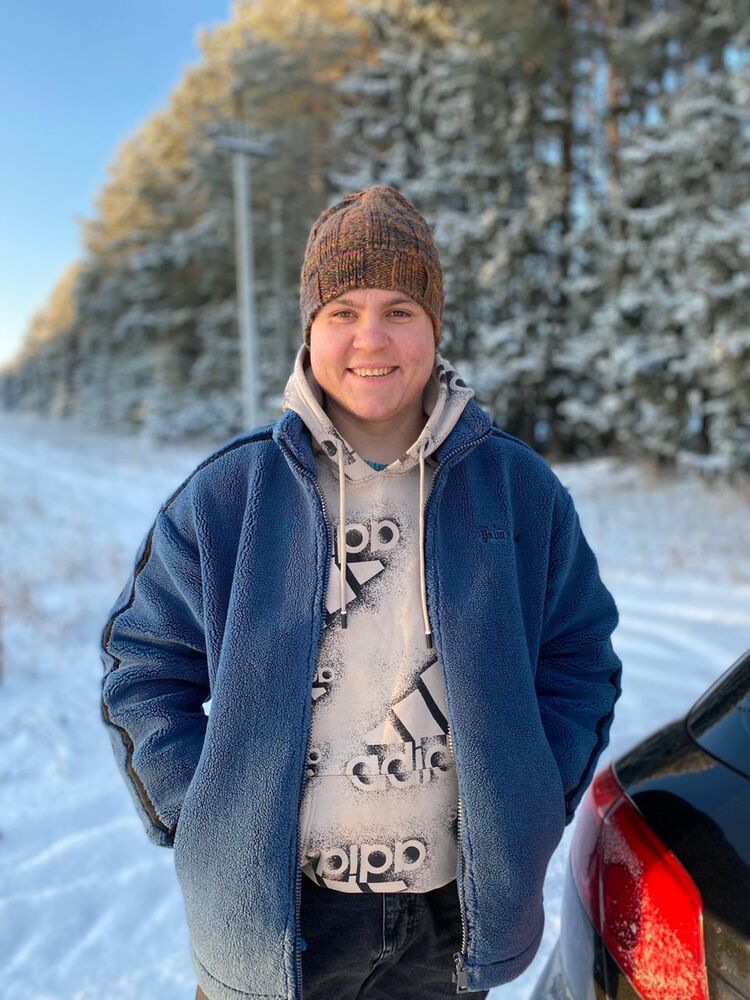 ���� 31125322 ����� Maks, 24 ����, ���� ���������� � �������