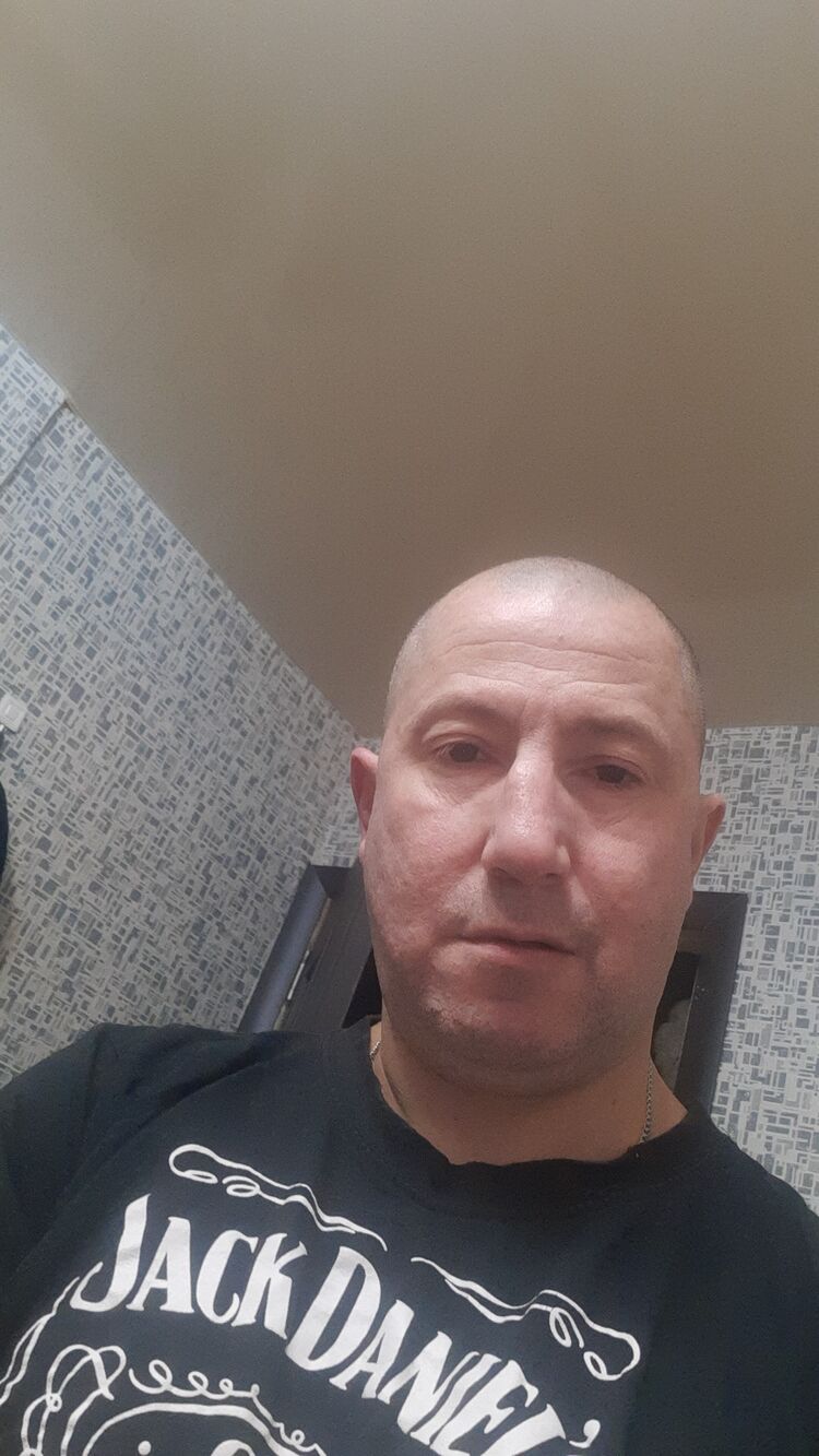  40710512  , 47 ,    