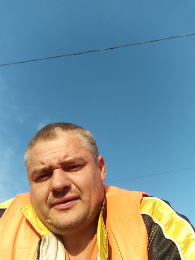  24153152  , 40 ,    