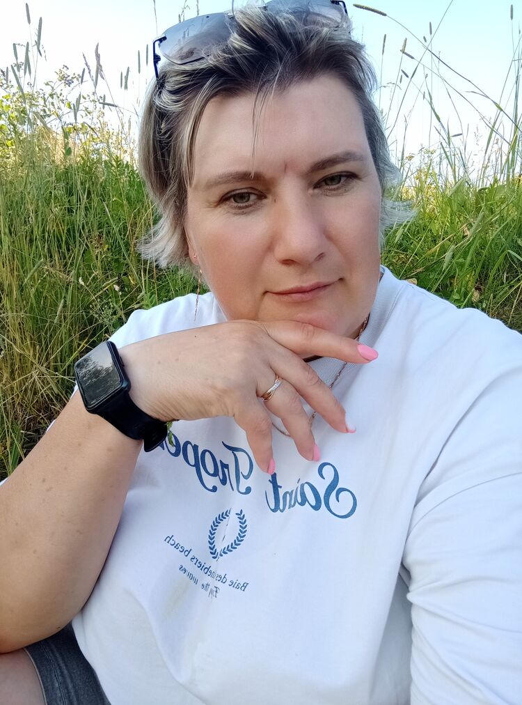  53467252  Veronika, 45 ,    