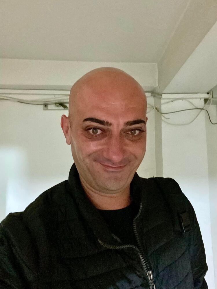  Tetovo,   Aleksandar, 40 ,   ,   