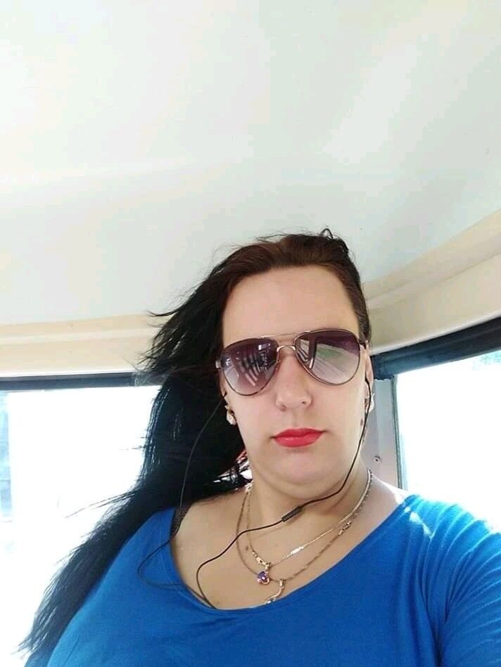  ,   Lina, 36 ,  