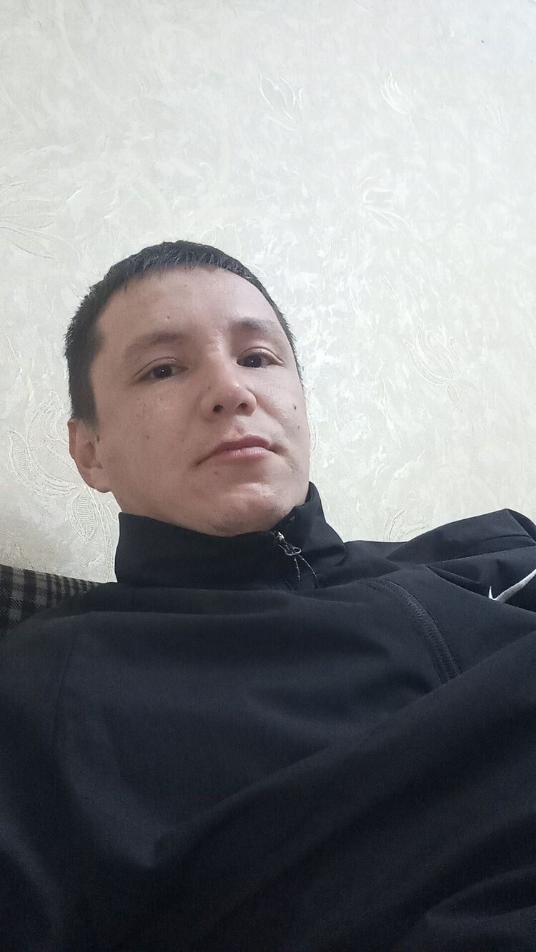  47423172  Iliyas, 29 ,    