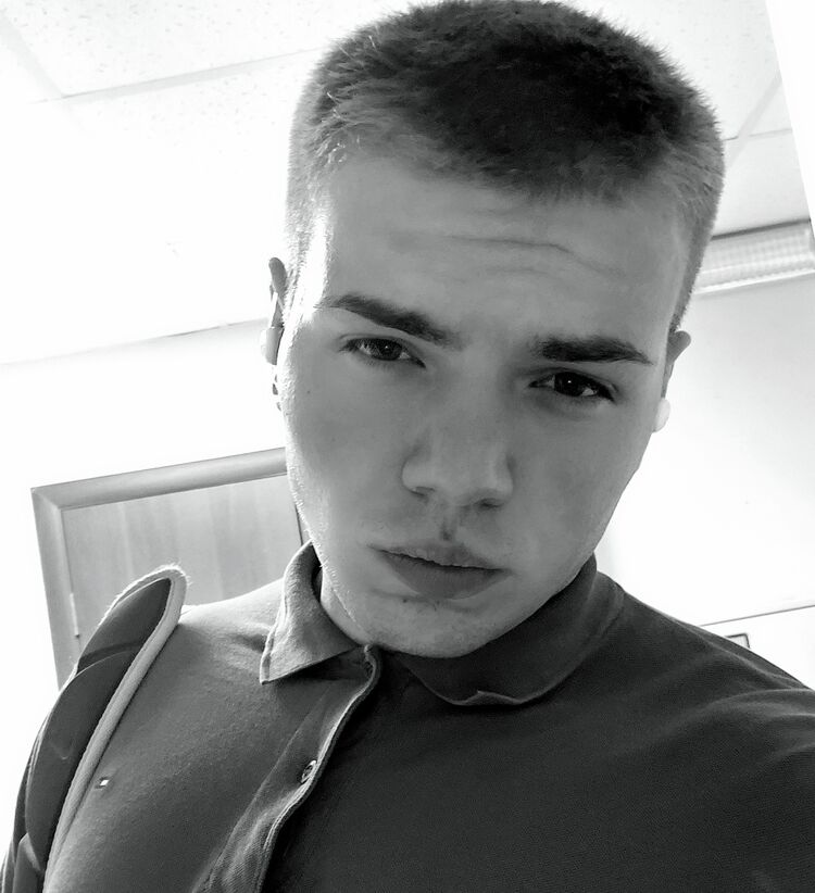  27935882  Gleb, 24 ,     