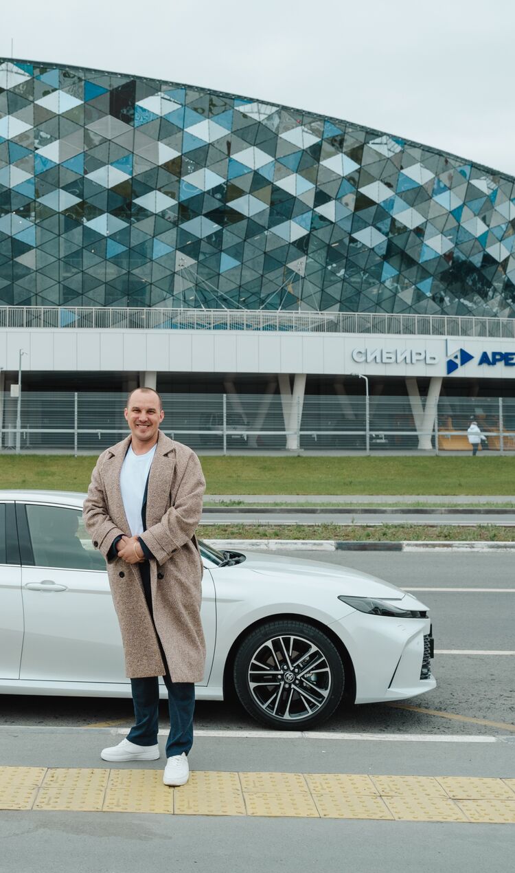  54402632  Artem, 35 ,    