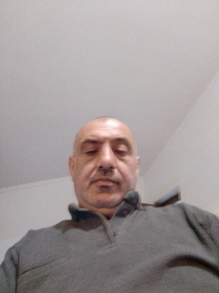  44022812  Mamyka, 49 ,    