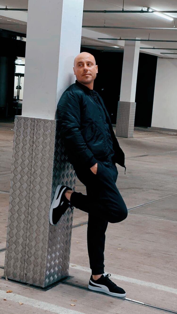 ���� 32387172 ������� ����, 37 ���, ���� ���������� � �������