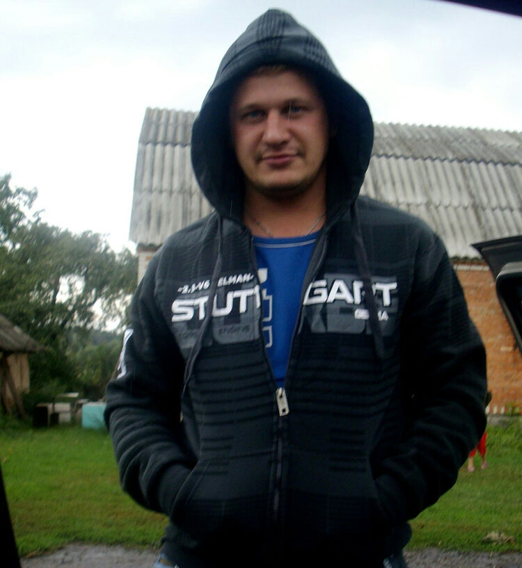  ,   Max, 43 ,   ,   , c 