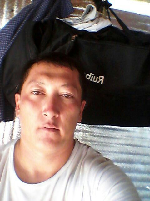 23630472  Shaxbozbek, 34 ,    