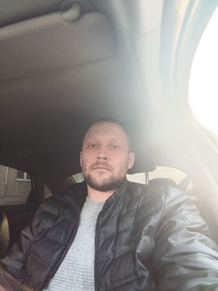  51483102  Den, 34 ,    