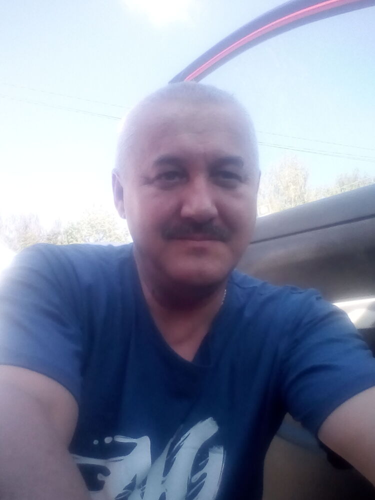  47678792  , 52 ,    