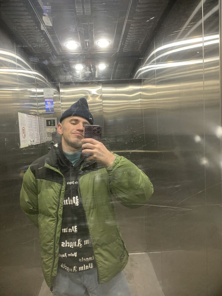  48406962  , 22 ,    