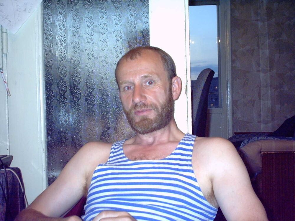  13775702  FIRSOV, 75 ,    