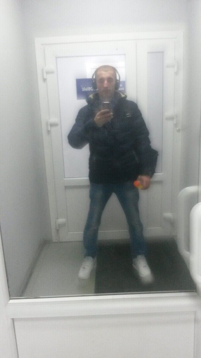  20623532  , 35 ,    -