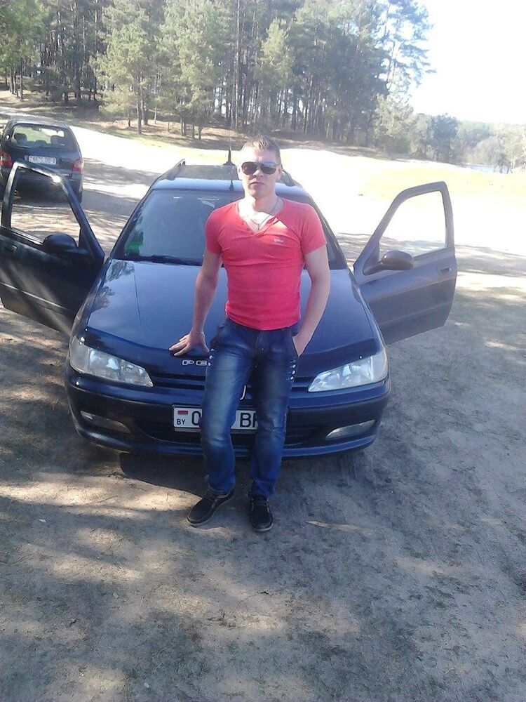  40726072  Sergei, 31 ,    