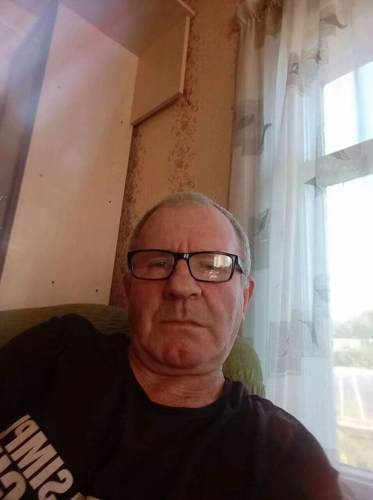  50487752  , 22 ,    