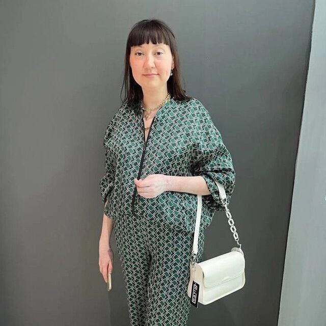  52890412  , 35 ,    -