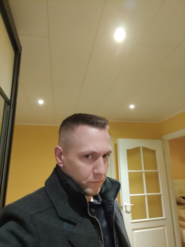  ,   Jevgeni Voss, 32 ,   ,   , c 