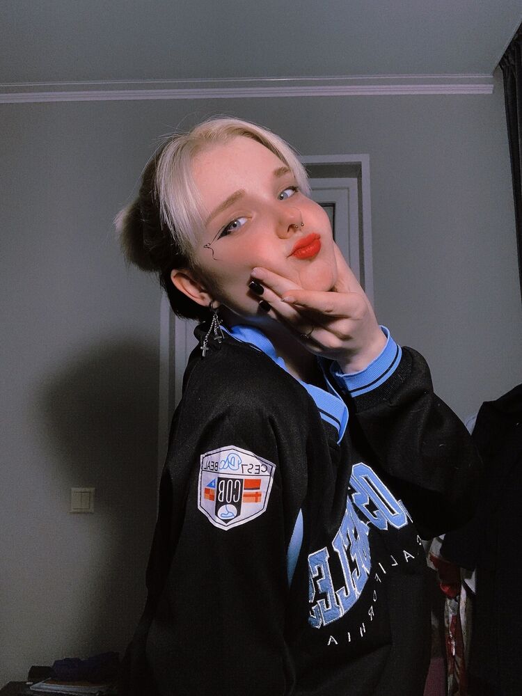  -,   , 21 ,   ,   
