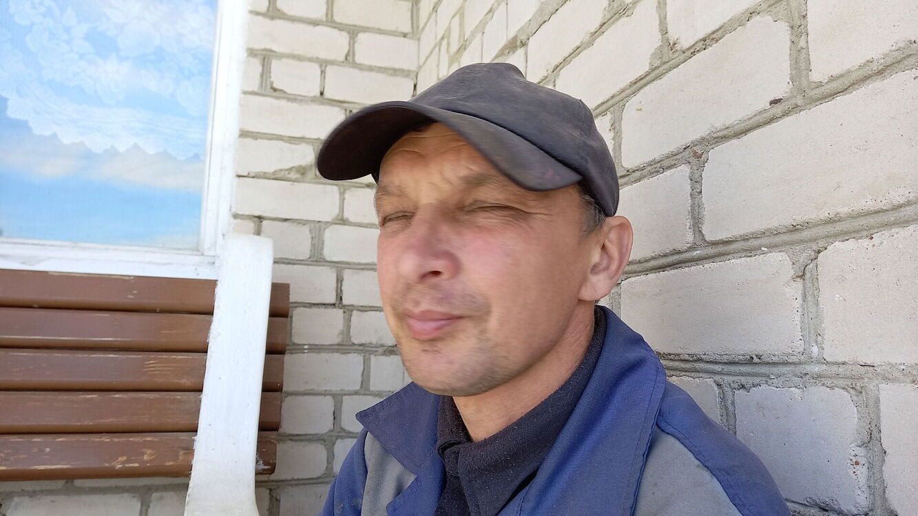  23069382  , 53 ,    