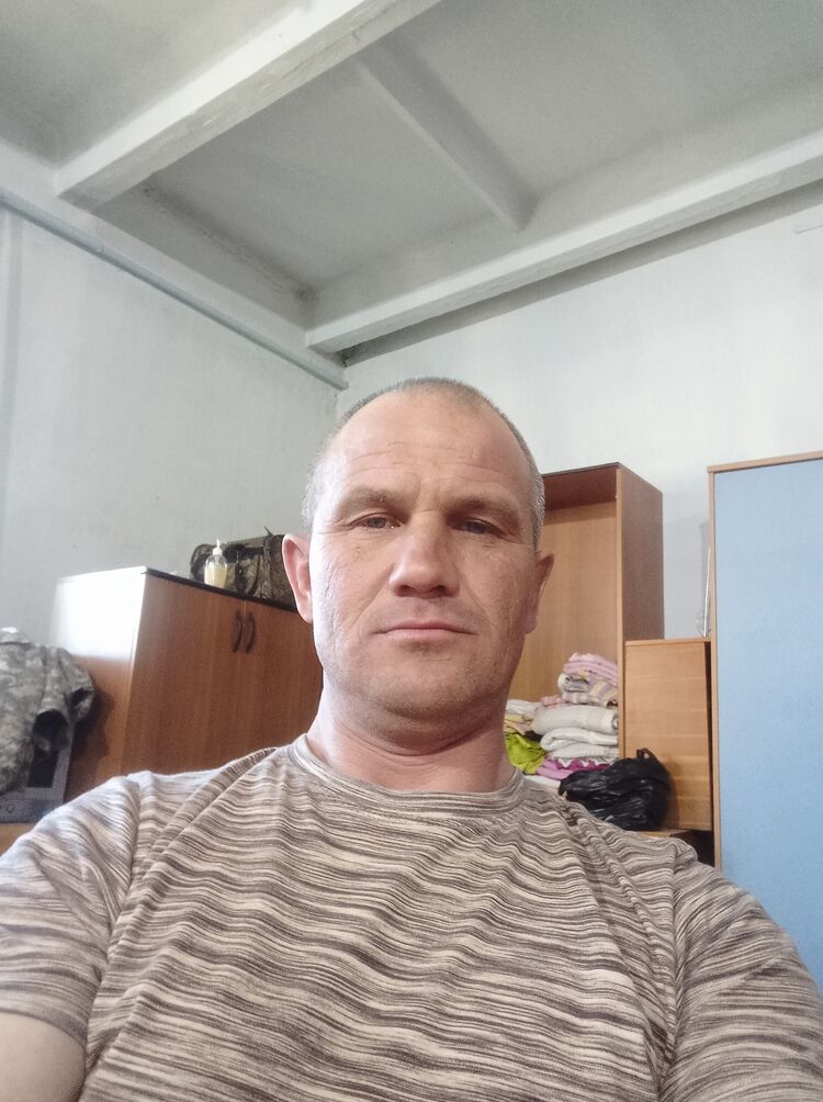  49207242  , 41 ,    