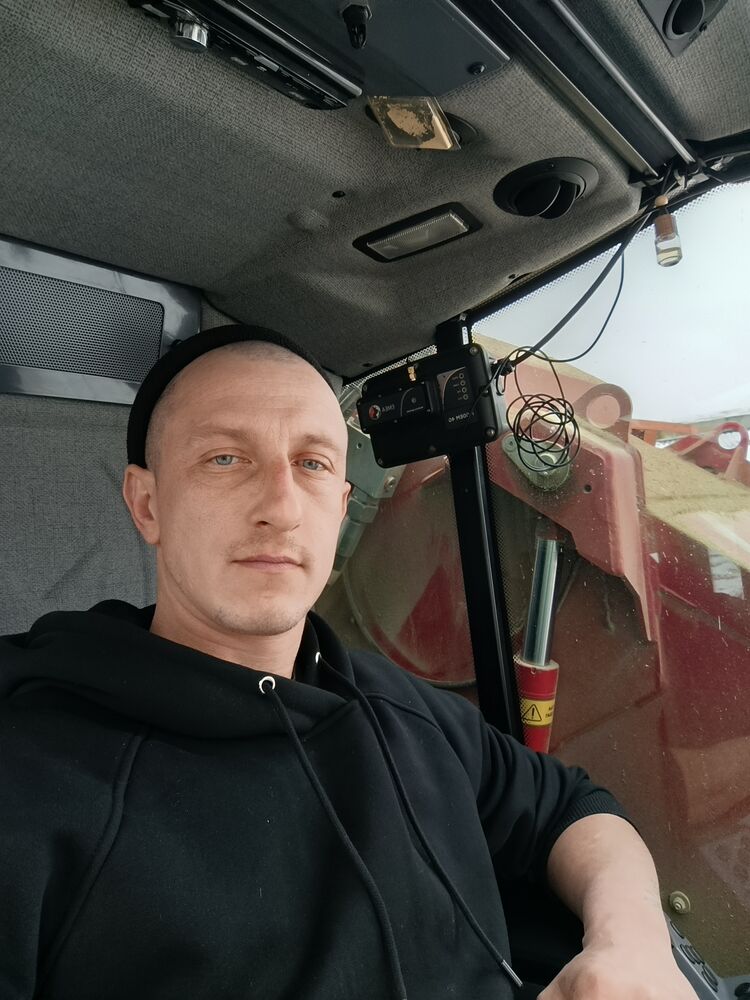  49837512  , 34 ,    