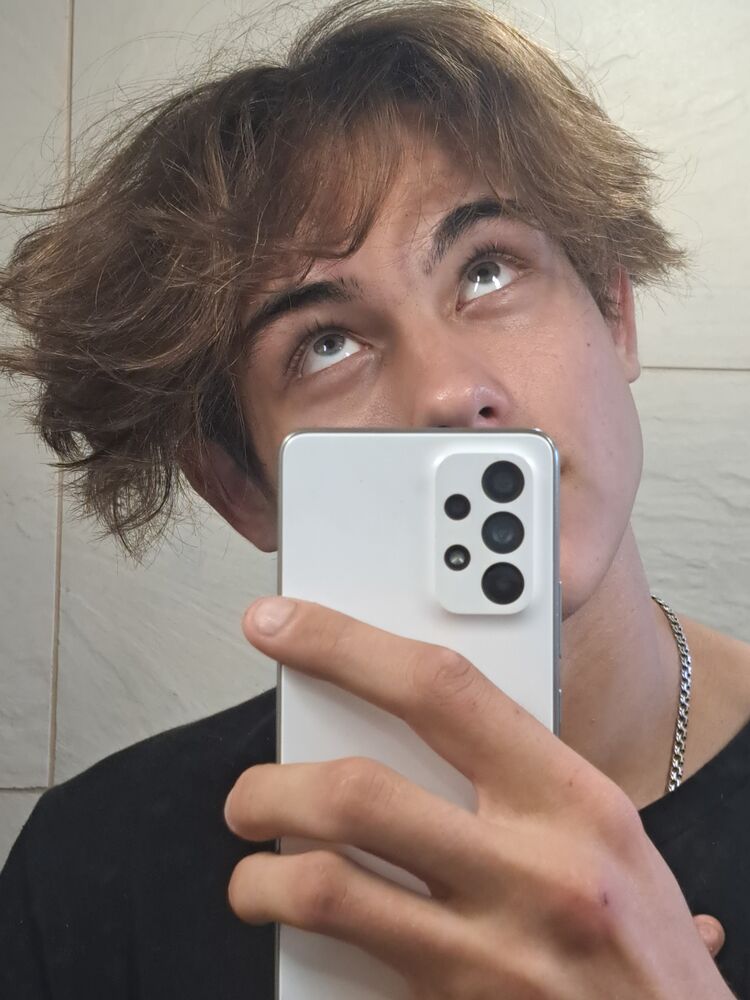  38713182  , 20 ,    