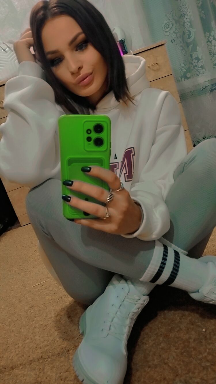  46728352  , 28 ,    