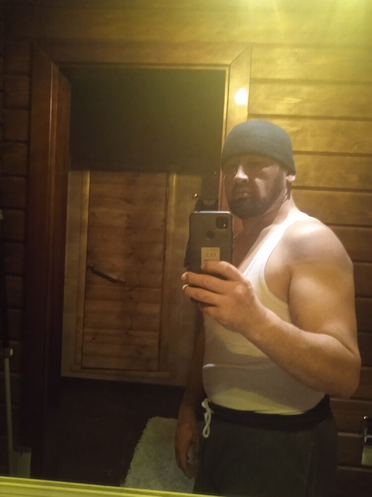  22398522  Gufron, 44 ,    