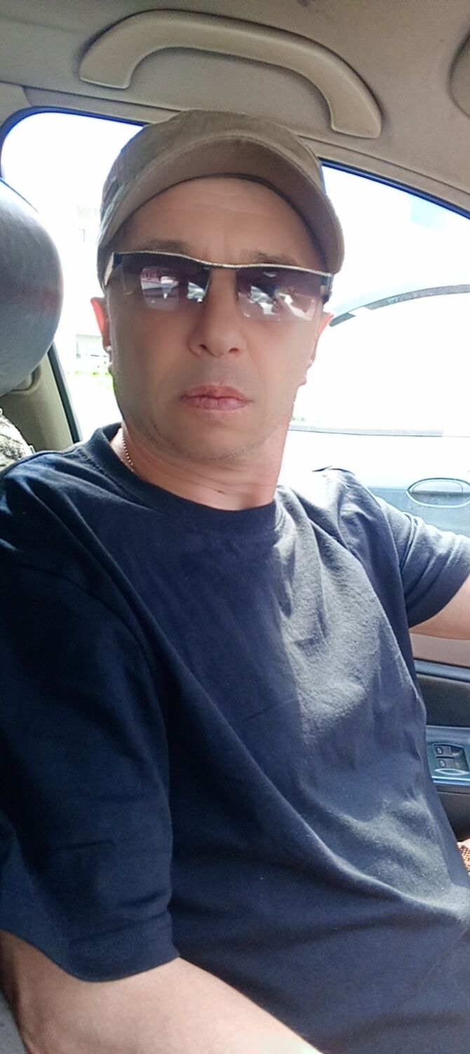  51847442  , 49 ,    