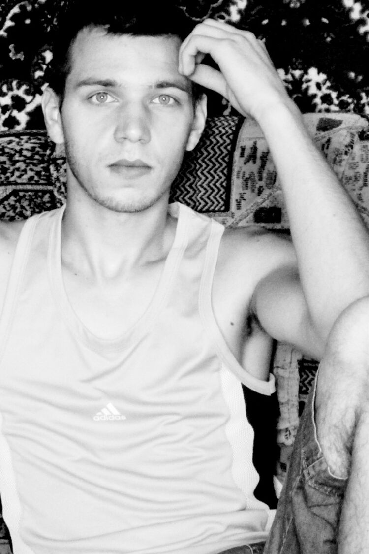  ,   Ivan, 32 ,   