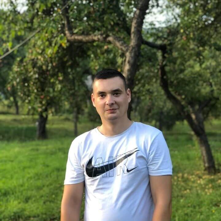  47054742  , 21 ,    
