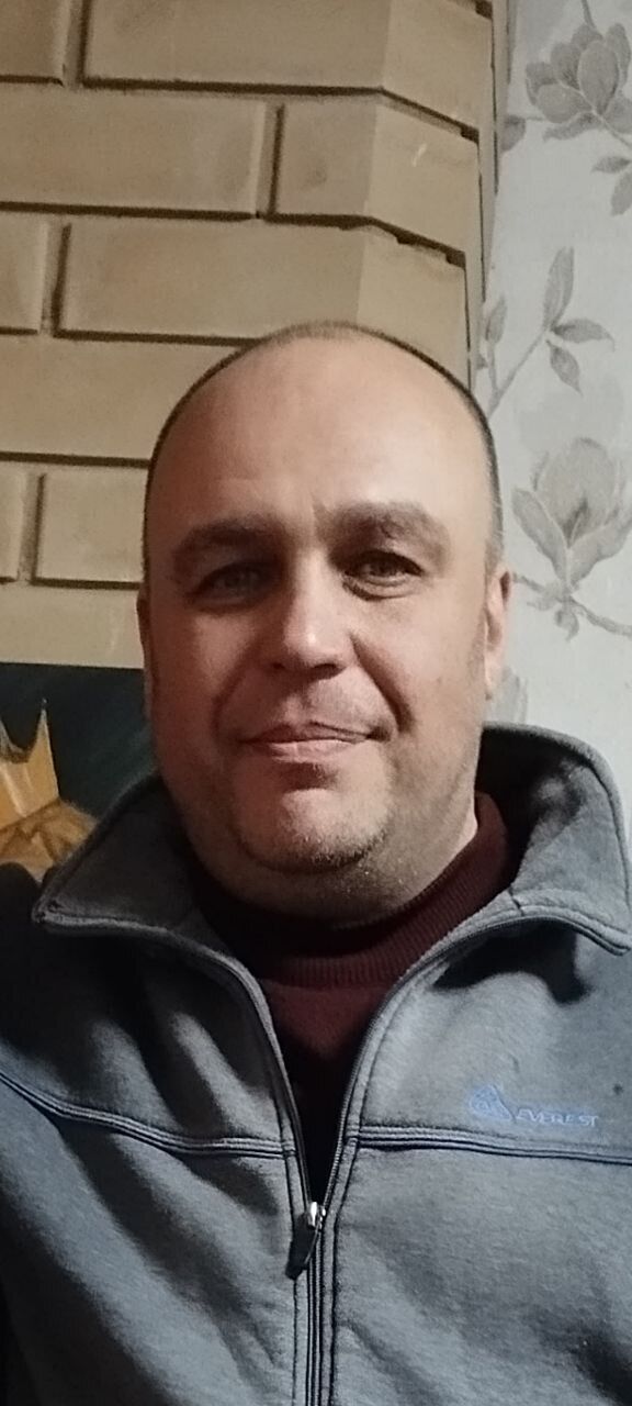  42280842  , 49 ,    