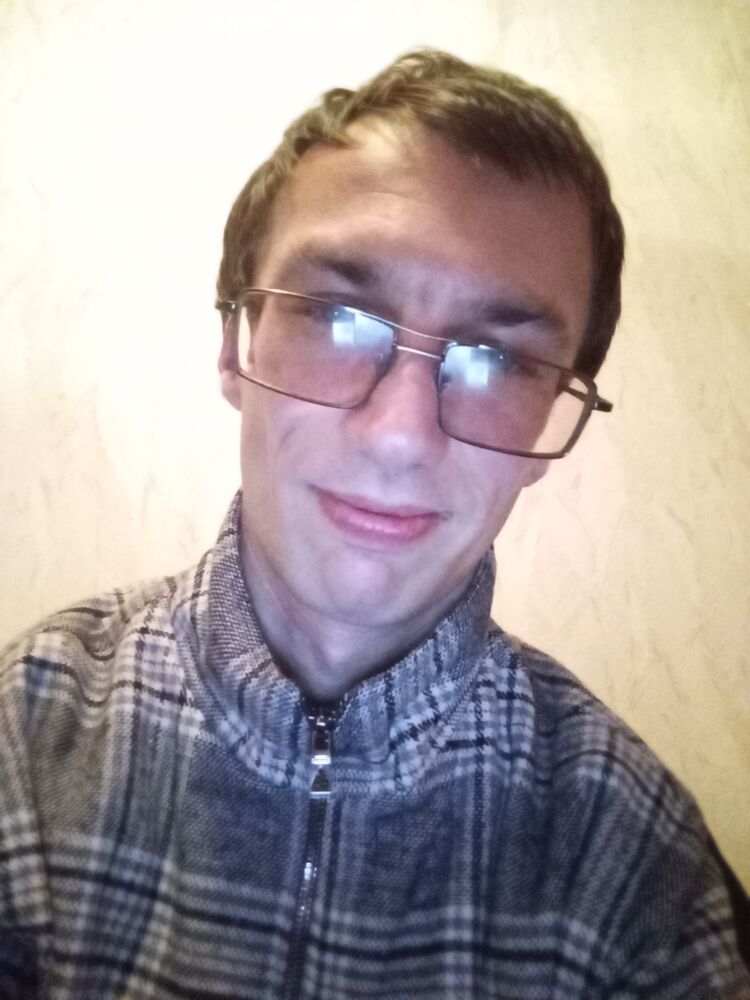  49033272  , 36 ,    