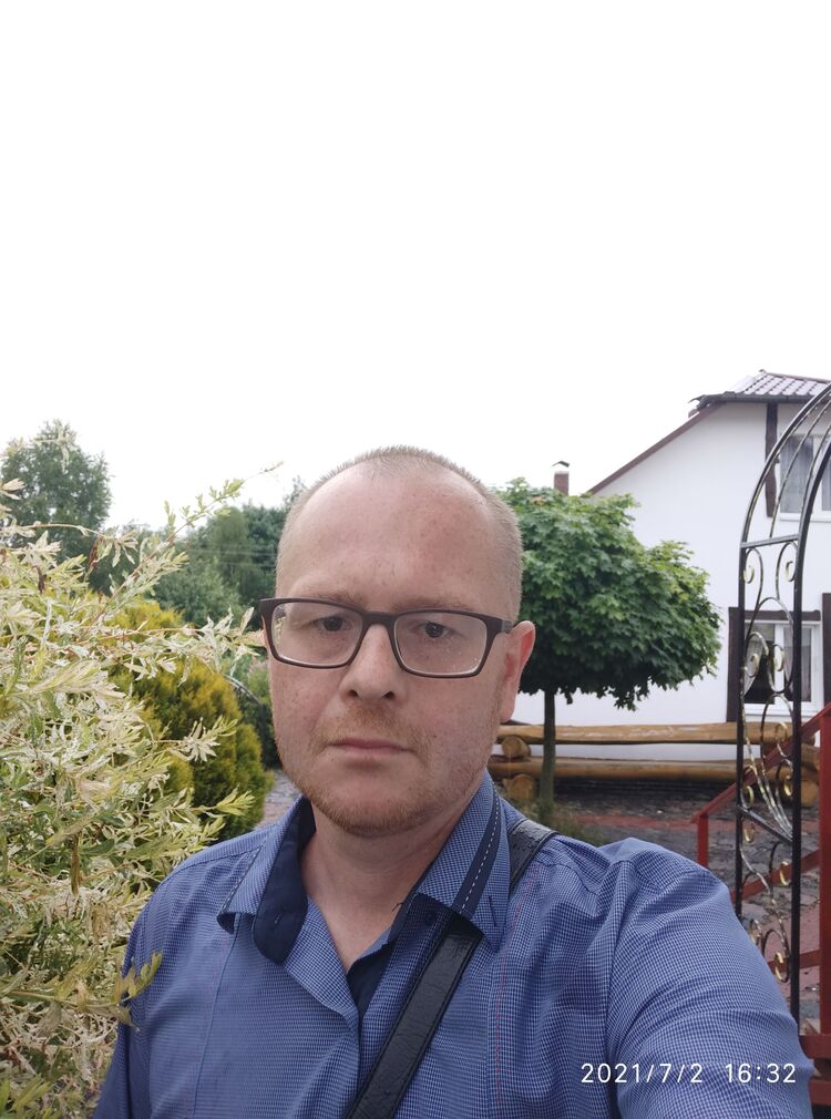  39967422  , 44 ,    
