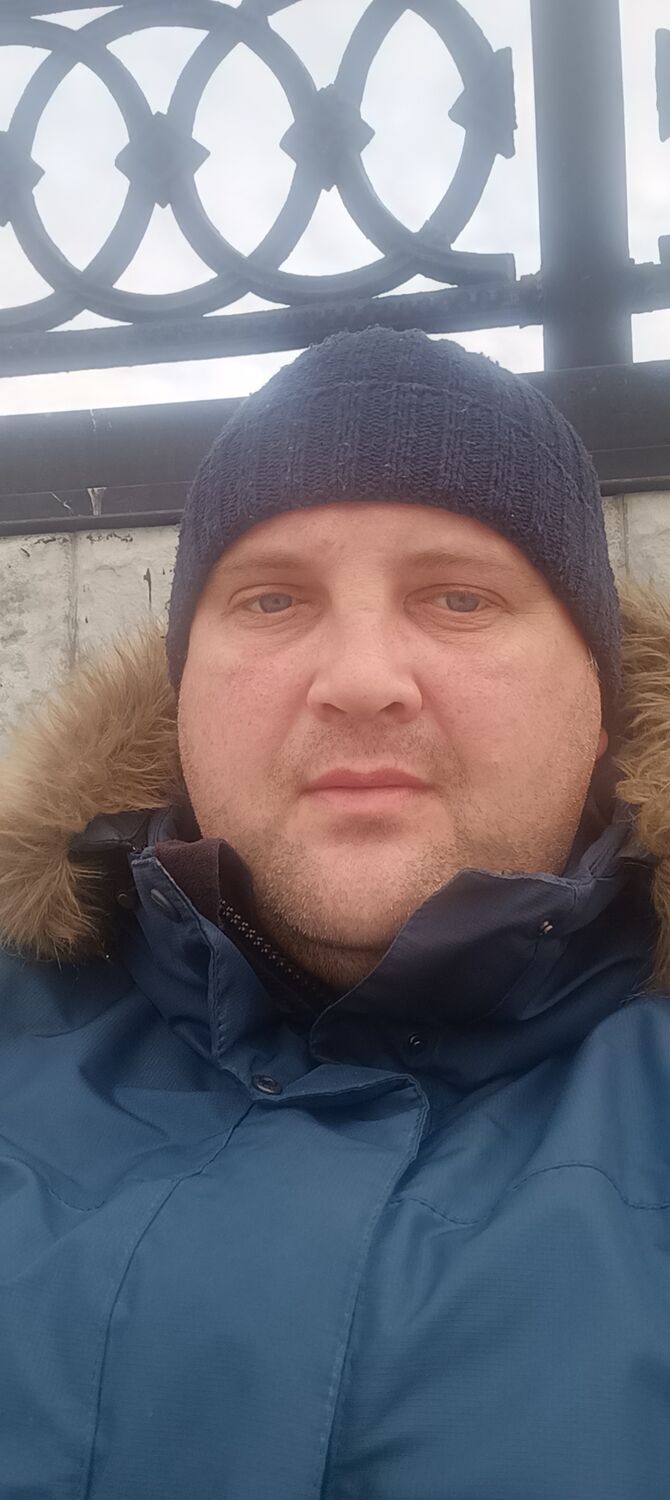  ,   Pavel, 38 ,   ,   , c , 