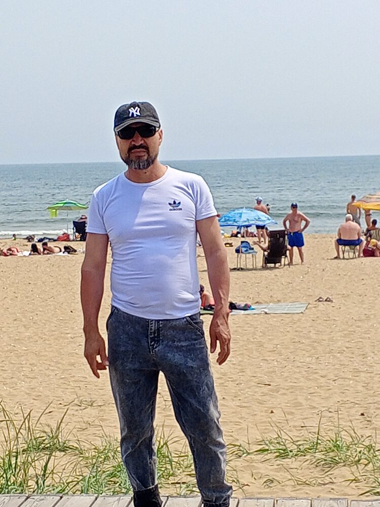  36478242  Akhmedov, 55 ,    