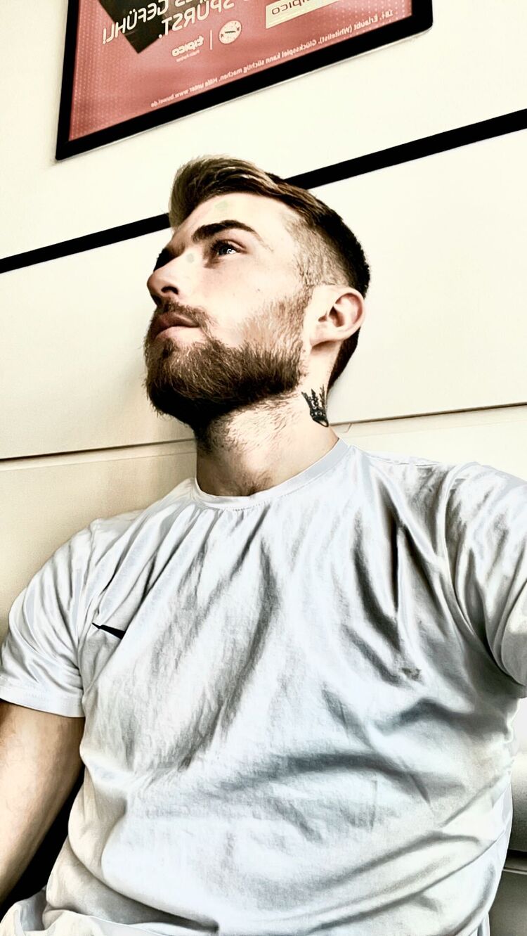  ,   Andrei, 24 ,   ,   , c , 
