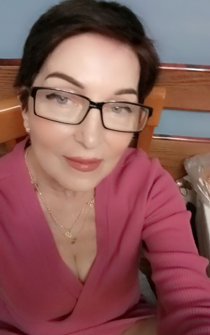  54487222  Lyubava, 58 ,    