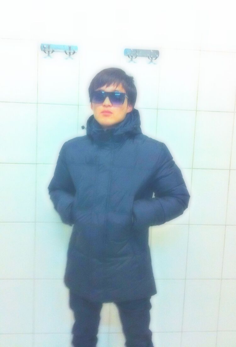  ,   Gabit, 35 ,   