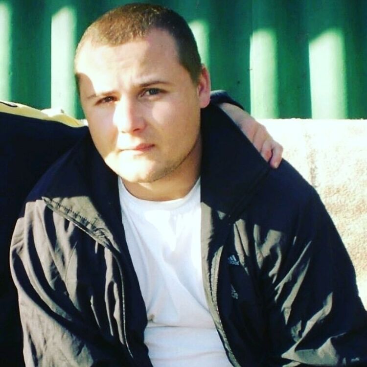  15405432  Dmitriy, 44 ,    