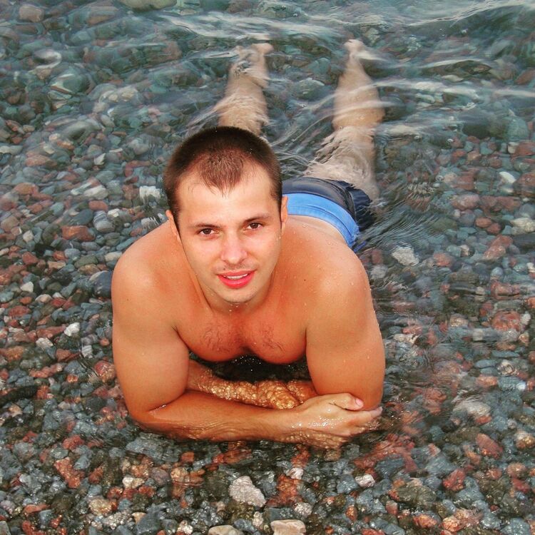  ,   Dinis, 37 ,   ,   , c 