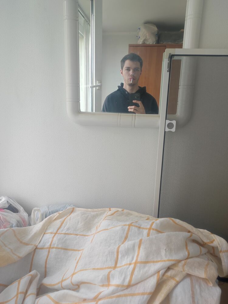  47582892  , 22 ,    