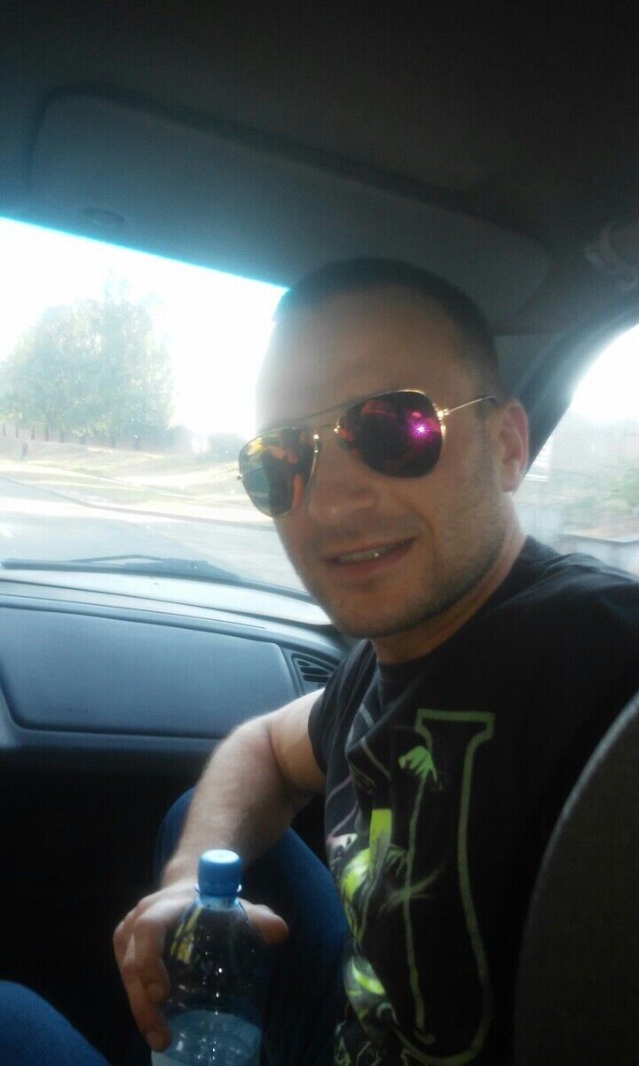  20795782  , 40 ,    